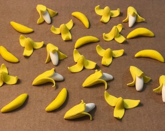 3D Fondant bananas, peeled and unpeeled for decorating cakes, cupcakes, cake pops, etc
