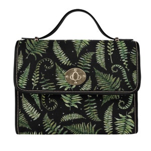 Bolso bandolera de lona negra con diseño de bosque de helechos bohemio, bolso bandolera verde, bonita correa de piel vegana, bolso de mano con correa ajustable en estilo cottagecore oscuro.