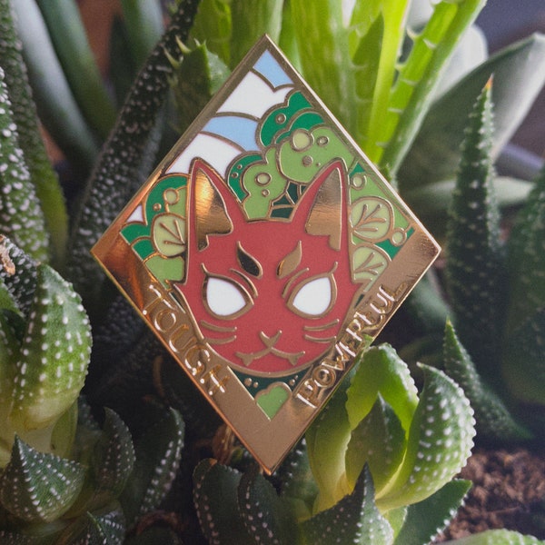 Sky Clan enamel pin, cat enamel pin, warriors enamel pin, warrior cats enamel pin, skyclan enamel pin