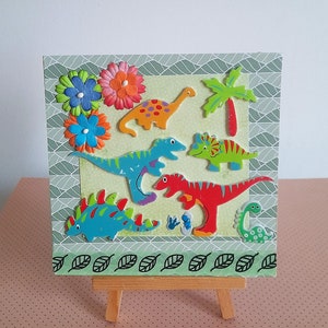 Carte postale dinosaures, carte postale enfants, carte postale anniversaire enfant, carte postale 3D, carte fait main, carte dinosaure.