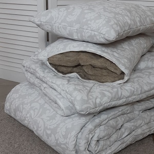 Hemp bedding set: blanket and two pillows, hemp fiber inside this bedding