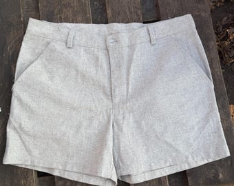 Pantaloncini in canapa, abbigliamento da uomo in canapa fatto a mano con cerniera e bottone, colore naturale