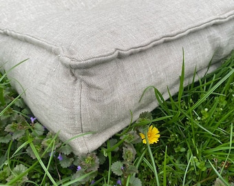 Hemp floor cushion with hemp filler