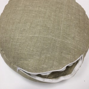 Hemp floor cushion with hemp filler