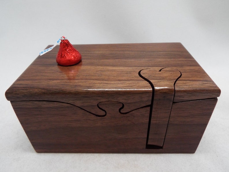 Red cedar puzzle box, live edge box w/ heart key, cedar stash, jewelry, band saw, treasure box, wood anniversary gift, gift for him/her image 8