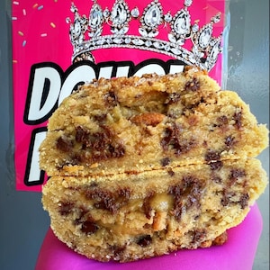 Milk n’ Cookies Glam Cookie (Cookie Dough, Protein Cookie Dough, Cookies)