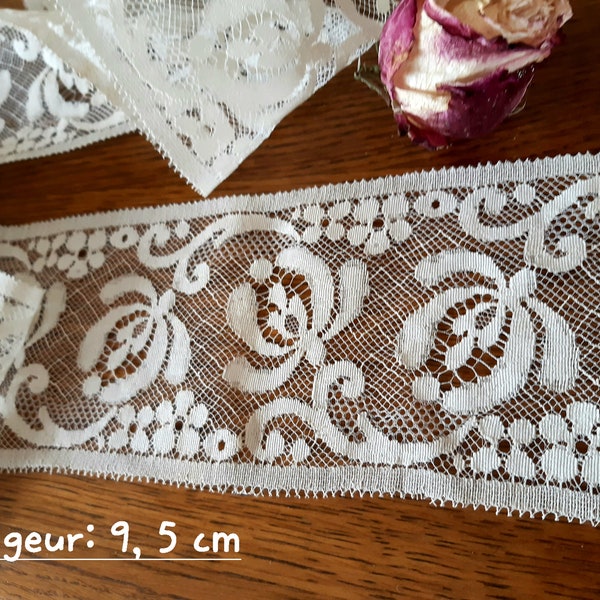 Dentelle ancienne de Calais entre-deux de coloris écru coupon de 2m40 insertion couture créations