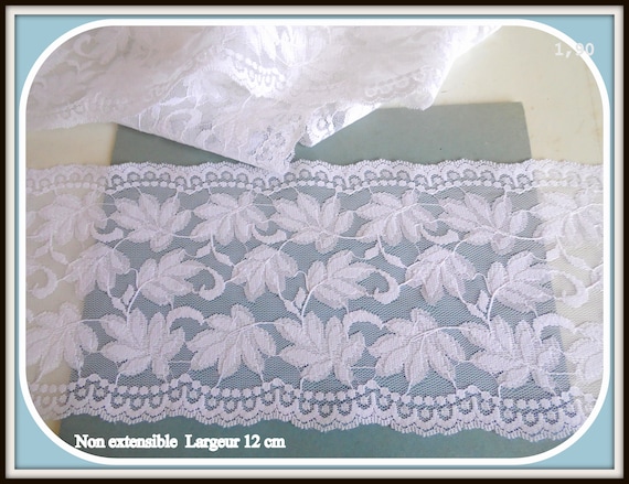 Dentelle De Calais Blanche - 2,70 Mètres, Largeur 1,4 Cm, Pour Couture
