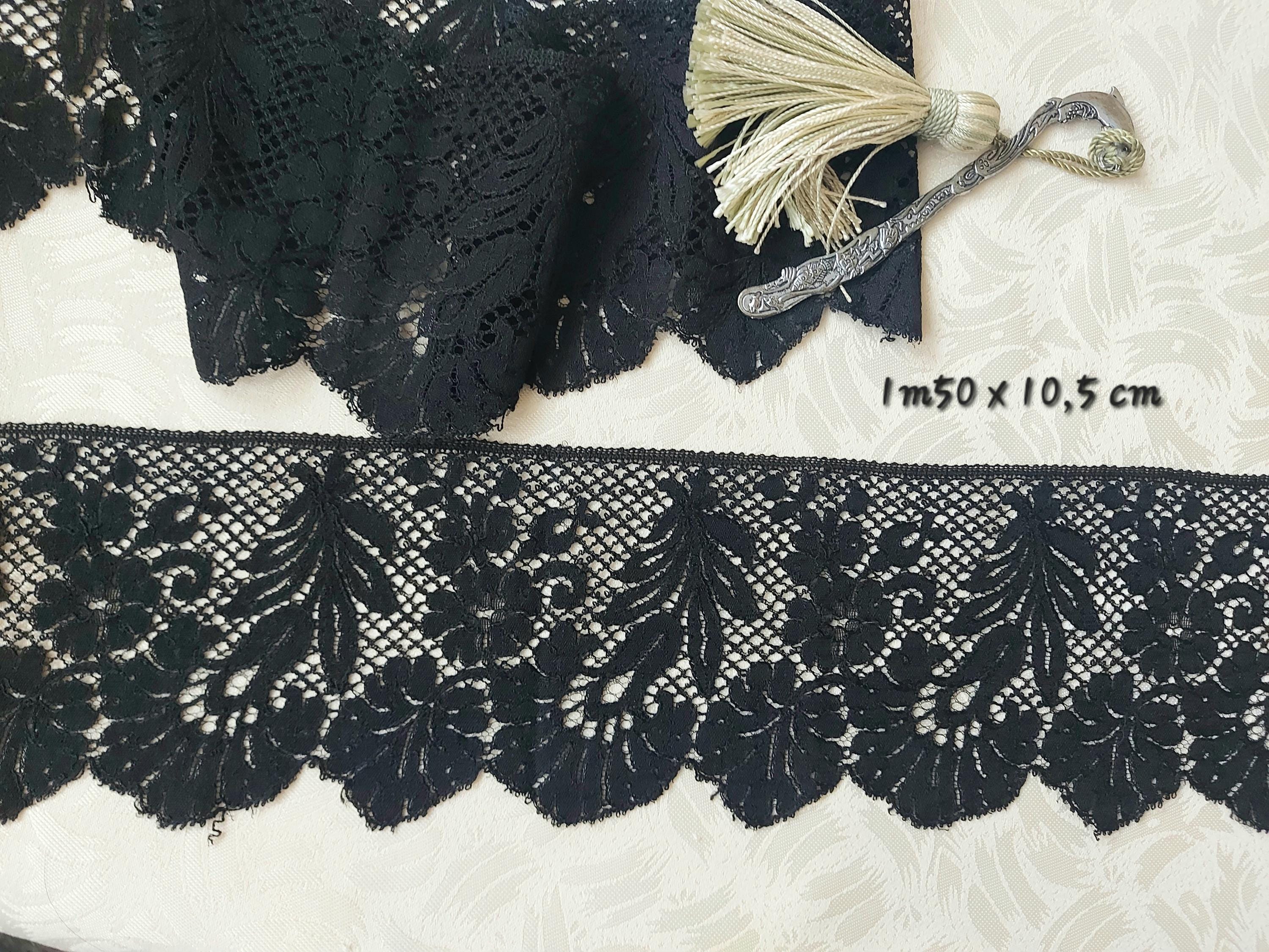 Grand Coupon De Tissu En Soie Naturelle - Provenant D'un Ancien Sari Indien - Occasion Bon État