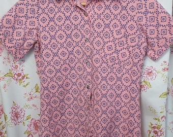 1950s Style Pointy Collar Blouse – Geometric Floral Print, UK 6-8