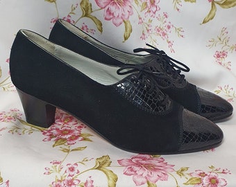 Vintage Suede Oxford Shoes – 1940s Style Walking Shoes, UK 4.5