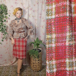 Vintage wiggle pencil office style red pink khaki green white plaid wool skirt- UK 6-8 - 1940s 1950s style - 80s does 40s winter wool skirt