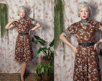 vintage brown white floral shortsleeve summer swing dress- UK8 - 12 -1950s 1940s style - 80s does 50s dress - prairie dress - wild floral