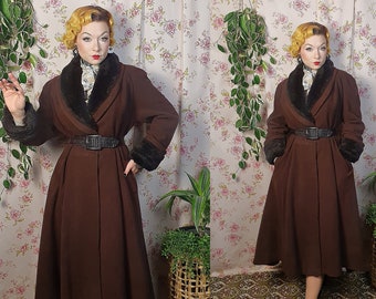 Vintage wool chocolate brown swing fall/winter coat with faux fur- UK 14-16 - 1940s 1950s style -70s does 40s wool coat with fake fur detail