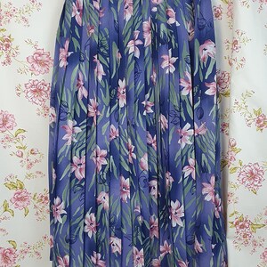 Vintage A line pleated floral blue purple pink green romantic swing skirt UK 8-10 1940s 1950s style 80s does 50s cottagecore skirt image 8