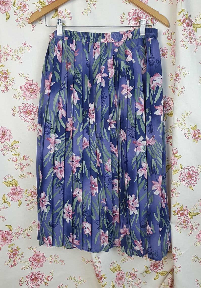 Vintage A line pleated floral blue purple pink green romantic swing skirt UK 8-10 1940s 1950s style 80s does 50s cottagecore skirt image 8