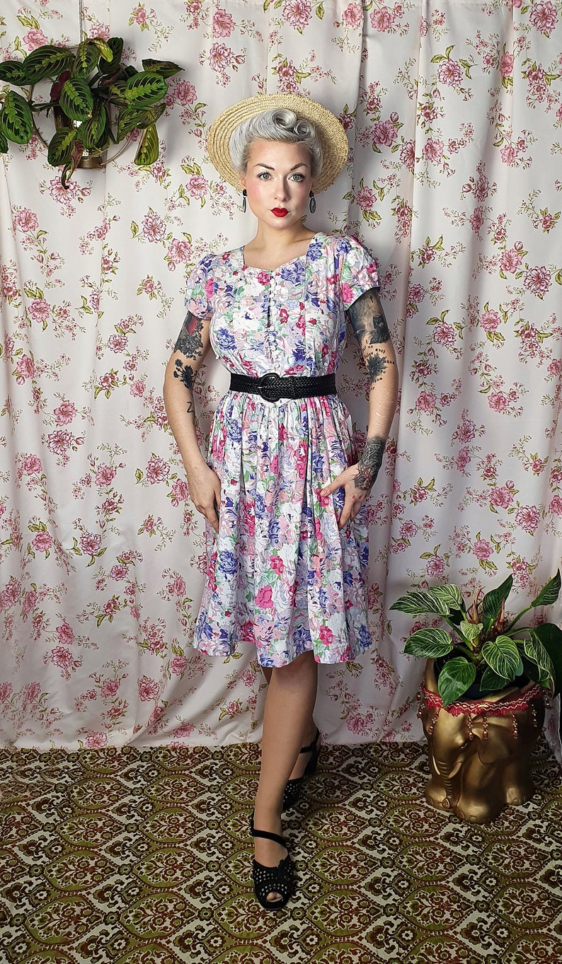 Vintage pastel pink purple romantic shabby floral puffy sleeve swing dress UK 8 12 1940s 1950s style 80s does 40s floral print dress image 5