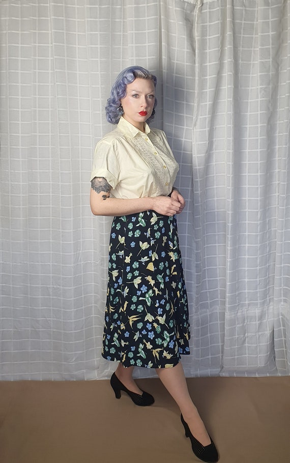 Vintage black floral a line rayon skirt - UK 10-1… - image 2