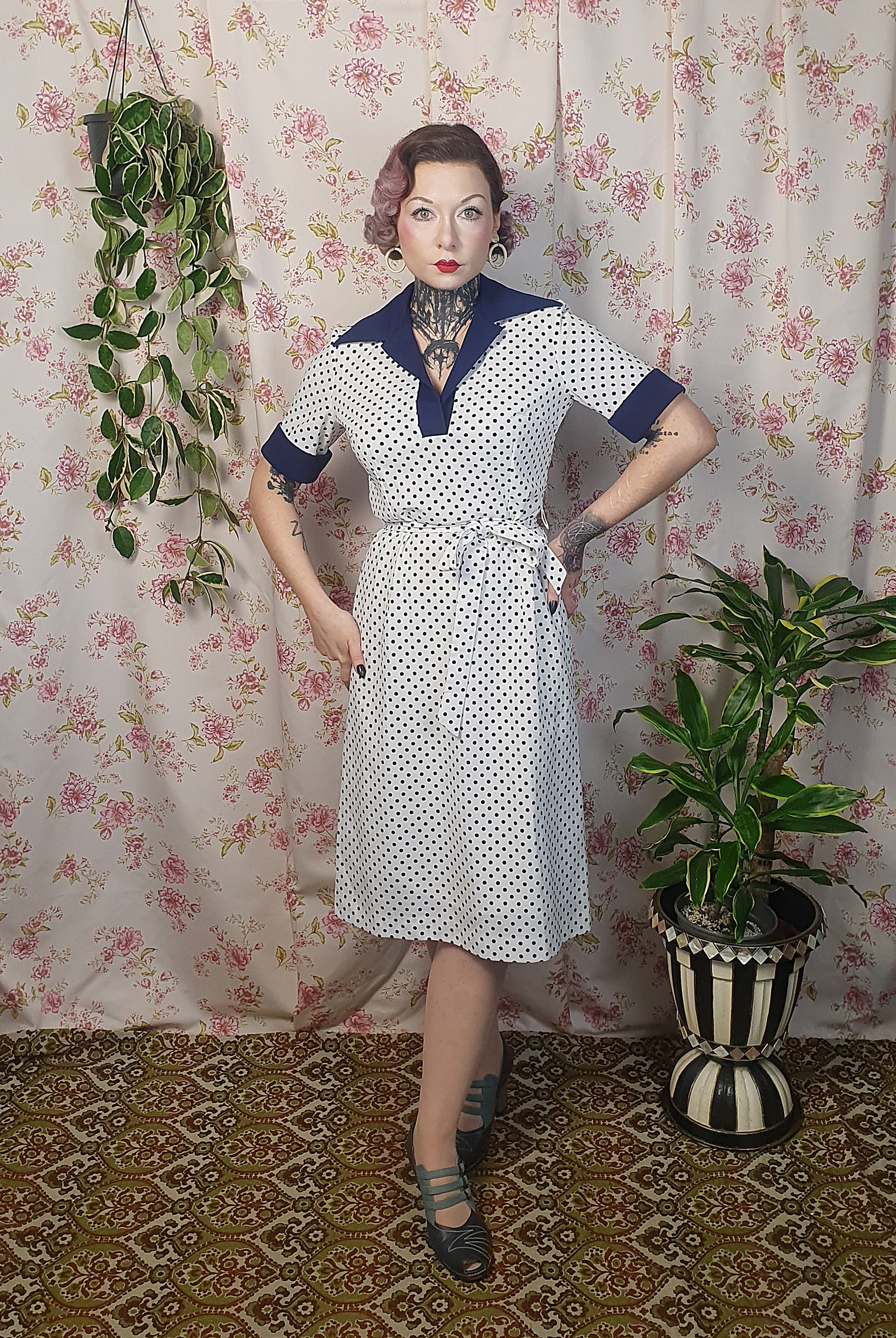 Vintage Navy White Polka-dot Pointy Collar Summer a Line