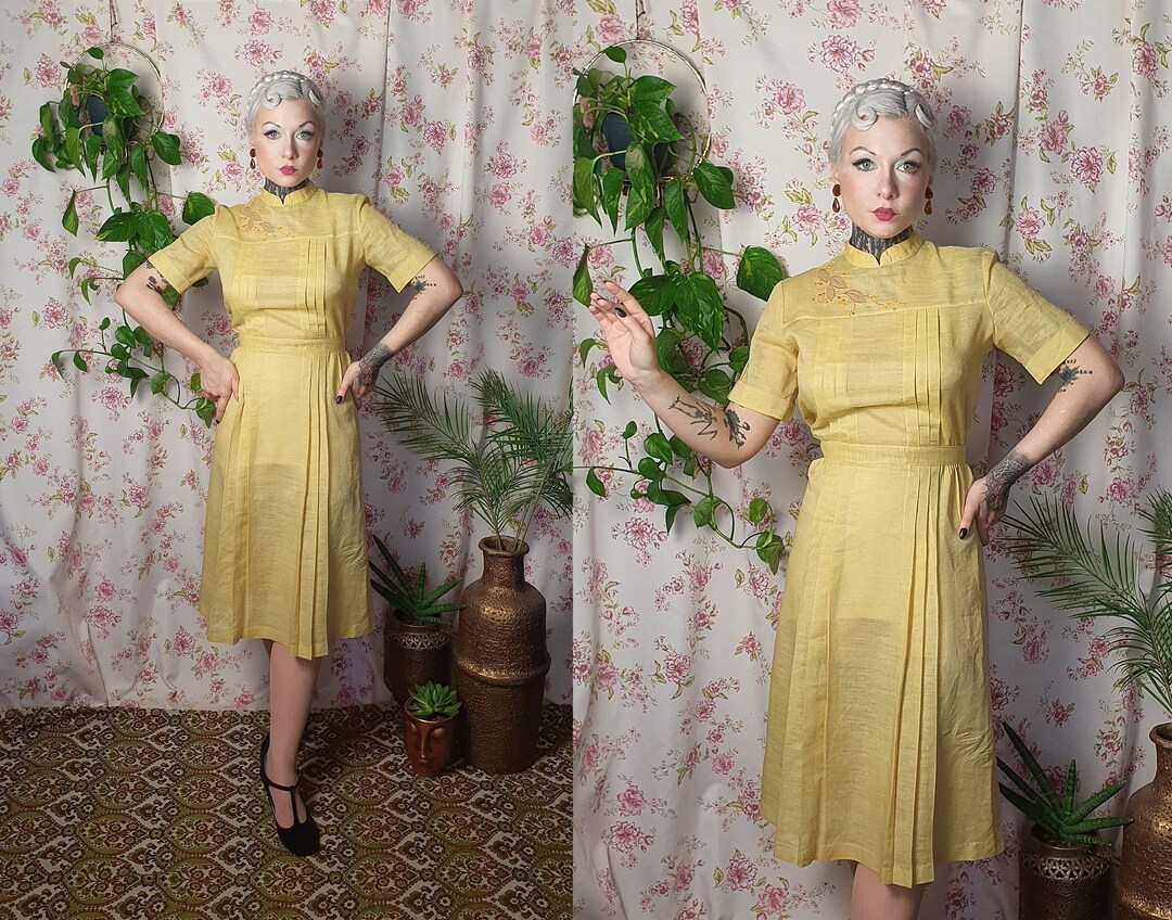 Ensemble kurta jaune moutarde en coton brodé : costume d'ensemble pour femme - France