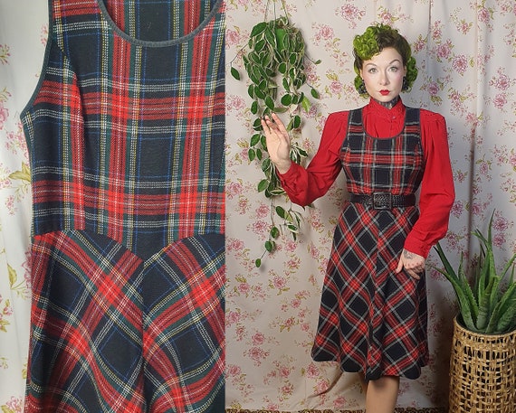 Vintage black red tartan plaid sleeveless fit an … - image 1