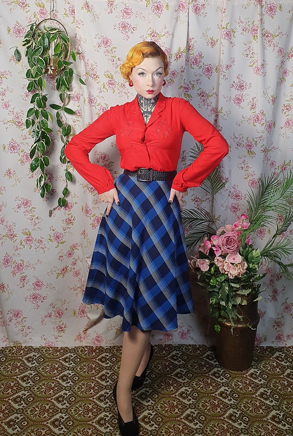 Vintage A line pleated plaid blue white thin wool… - image 4