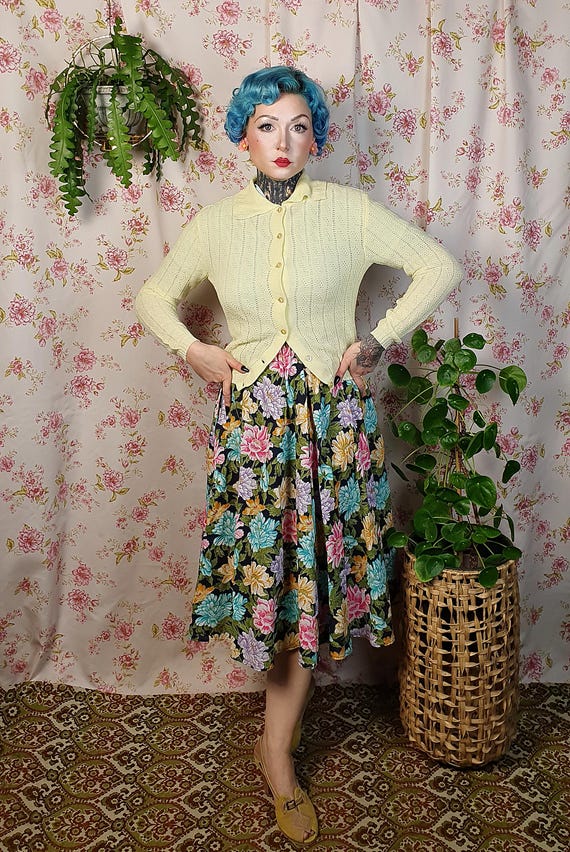 Pastel yellow lightweight collared longsleeve cardign -  stretchy patterned lightweight cardigan - UK10 - 14+ -  1950s 1960s style