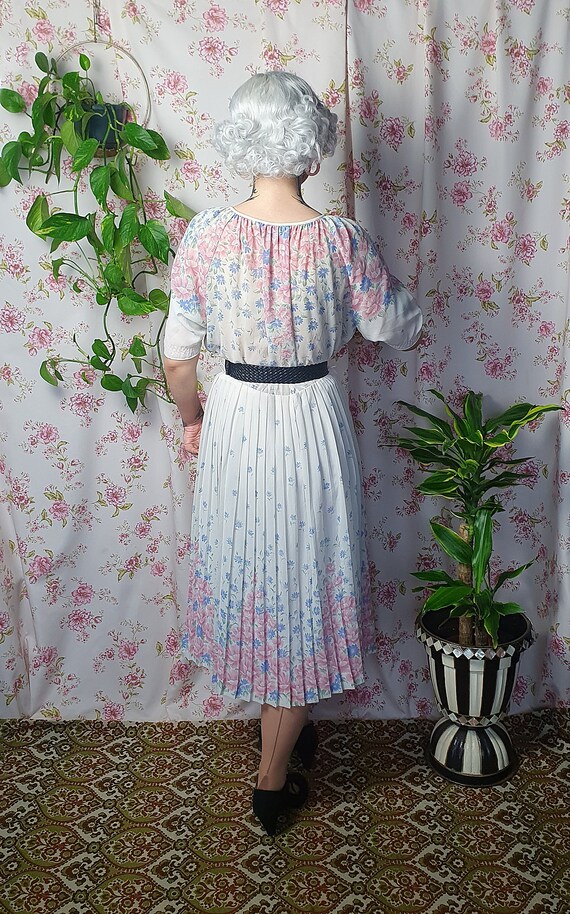 Vintage pastel pink blue white pleated skirt shor… - image 7