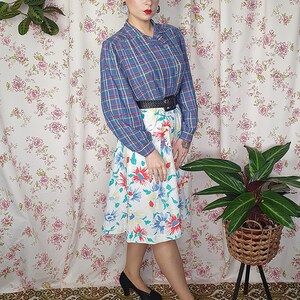 Vintage white blue red romantic floral a line cotton landgirl skirt UK 8-10 1940s 1950s style 80s does 50s a line 40s floral skirt image 2