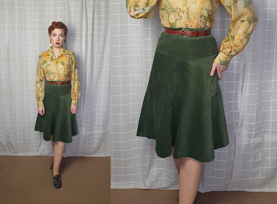 Vintage 1930s 1940s style olive green soft corduro