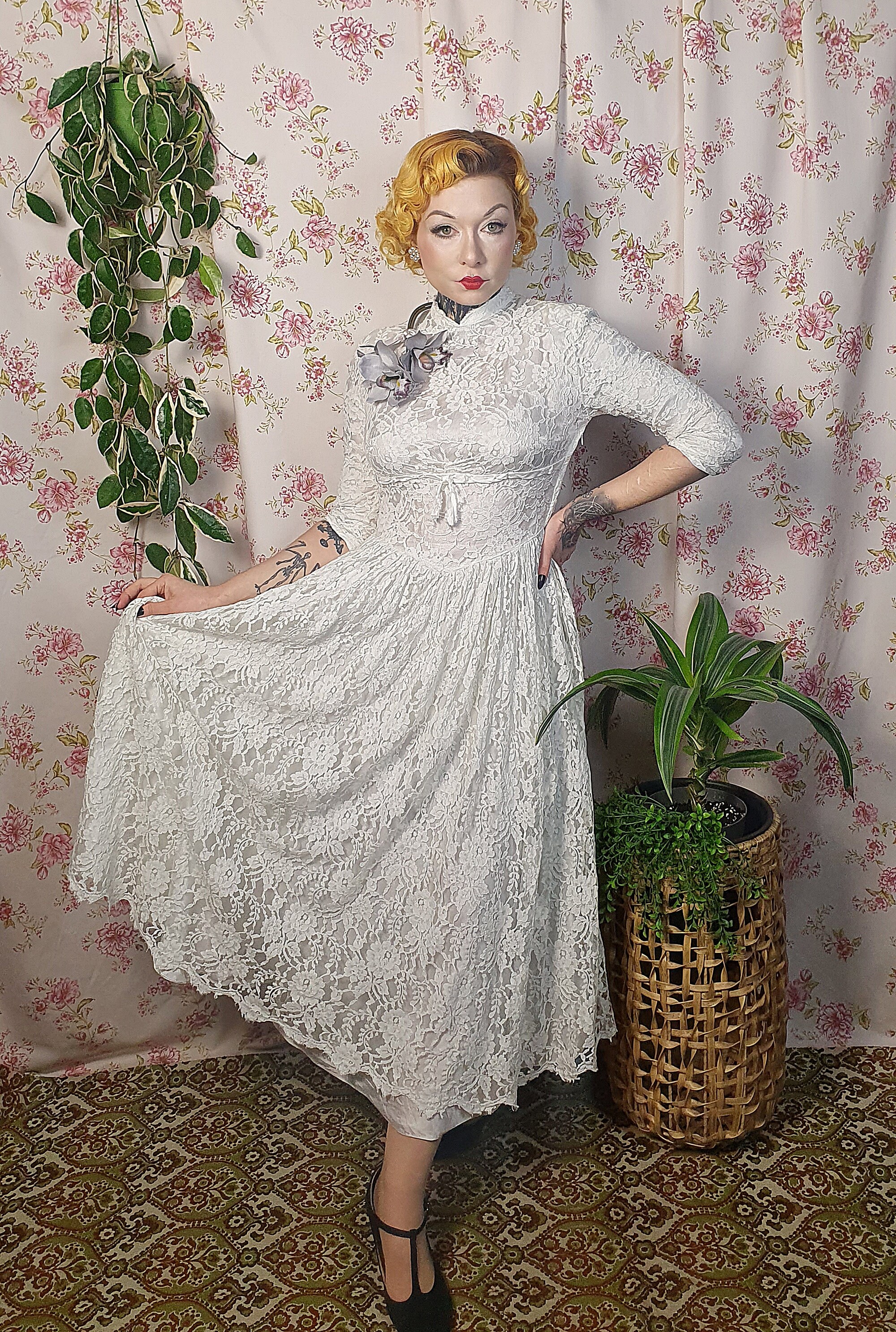 スーツ・フォーマル・ドレス AMERI GEOMETRIC FLOWER LACE DRESS Ameri（アメリ）の「GEOMETRIC FLOWER LACE DRESS（ワンピース