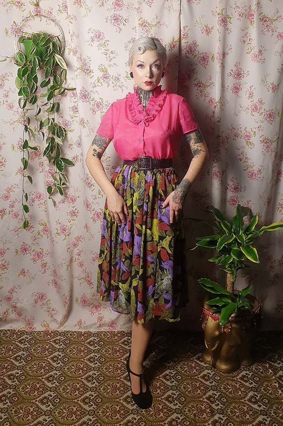 Vintage Fuchsia Ruffle Collar Blouse - 1950s Rockabilly Style