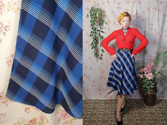 Vintage A line pleated plaid blue white thin wool… - image 1