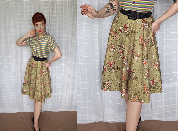 Vintage 1940s 1950s style green floral cotton swin