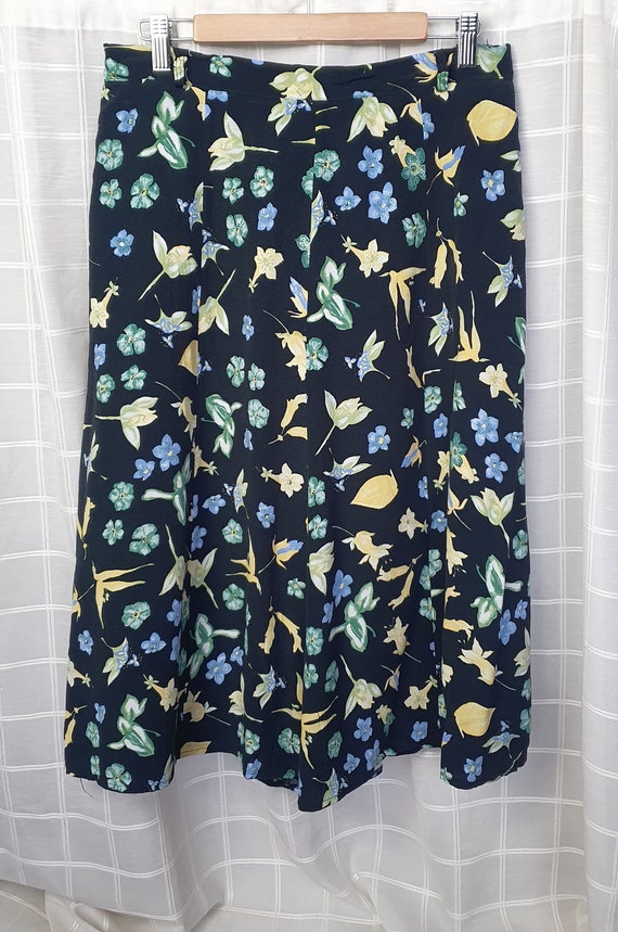 Vintage black floral a line rayon skirt - UK 10-1… - image 8