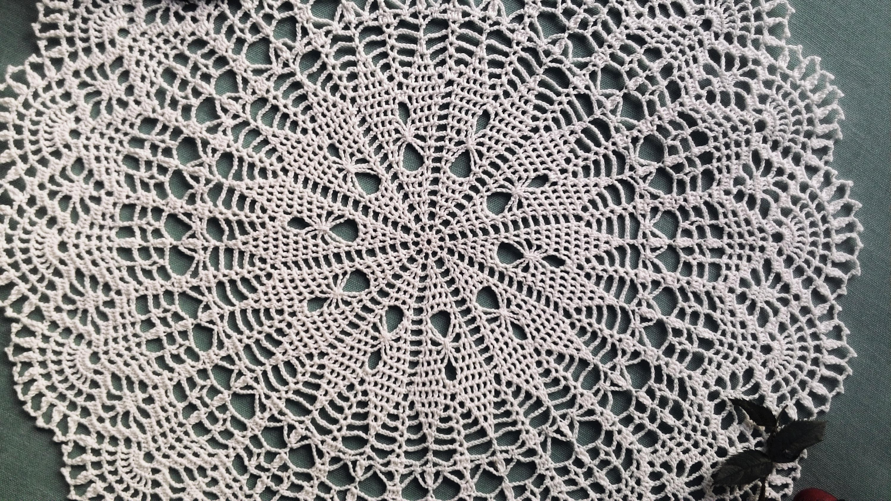 Crochet exquisite openwork napkins for home. Detailed pattern with a pattern and description for beginners Crochet exquisite openwork napkins for home. Detailed pattern with a pattern and description for beginners