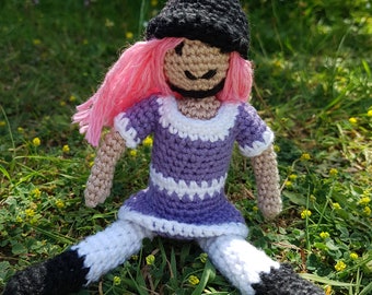 Bella the Horse Riding Doll (Pattern)