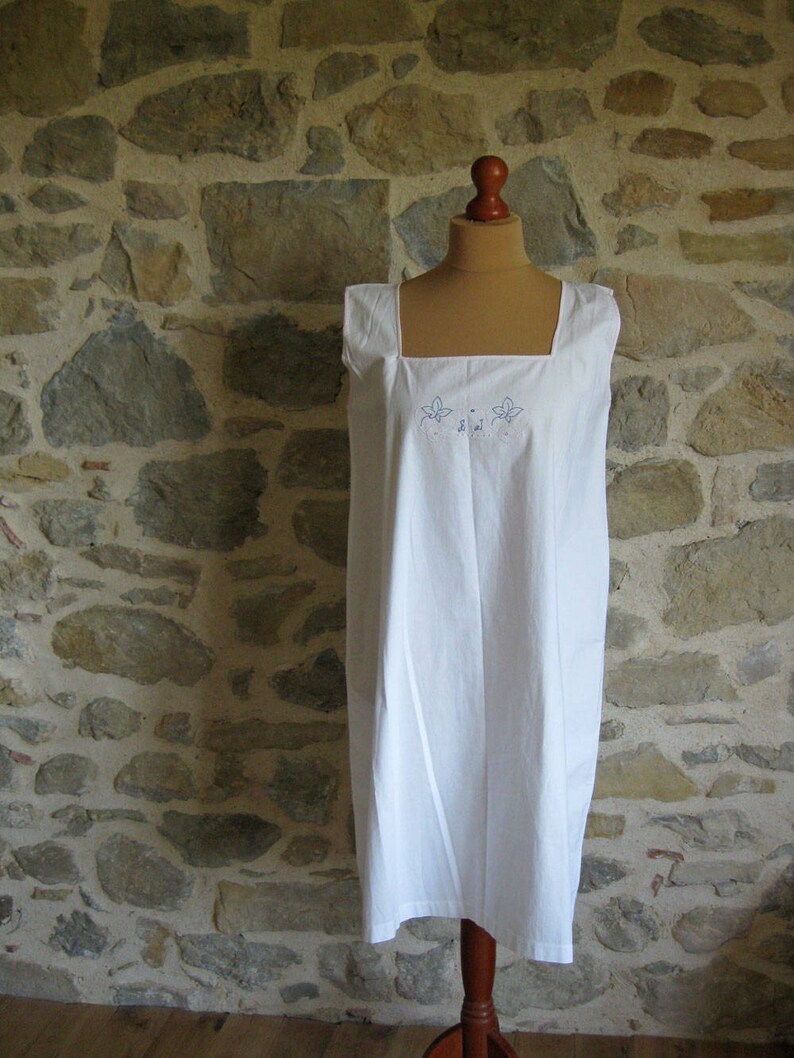 embroidery anglaise nightdress
