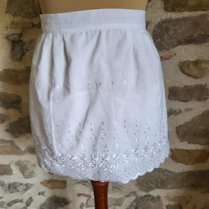 Wit half serveersterschort, dubbellaags vintage Frans schort