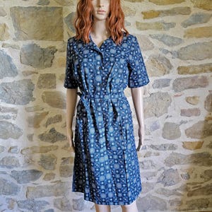 Black house dress, vintage French work dress with pockets size FR 46