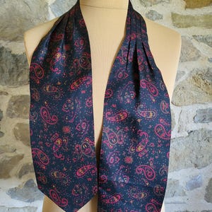 Silk cravat, black paisley vintage French Ascot tie