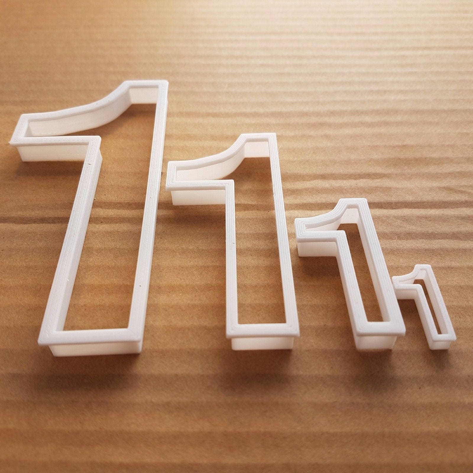 One 1 Number Digit Shape Cookie Cutter Dough Biscuit Pastry Fondant Sharp