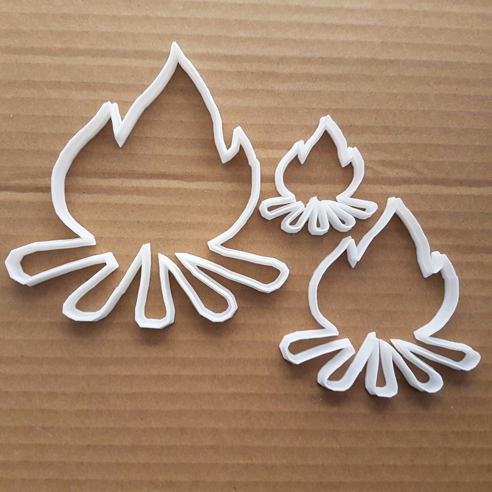 Campfire Shape Cookie Cutter Dough Biscuit Pastry Camping Outdoors Flames Logs