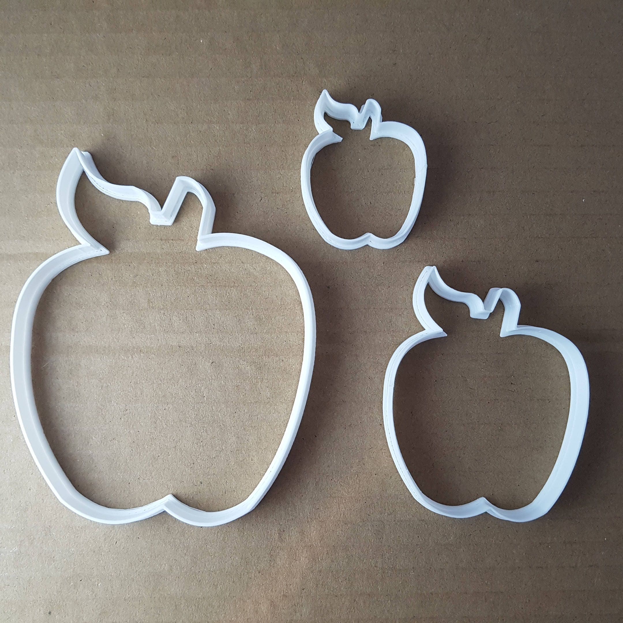 Apple Fruit Plant Shape Cookie Cutter Dough Biscuit Pastry Fondant Food Sharp