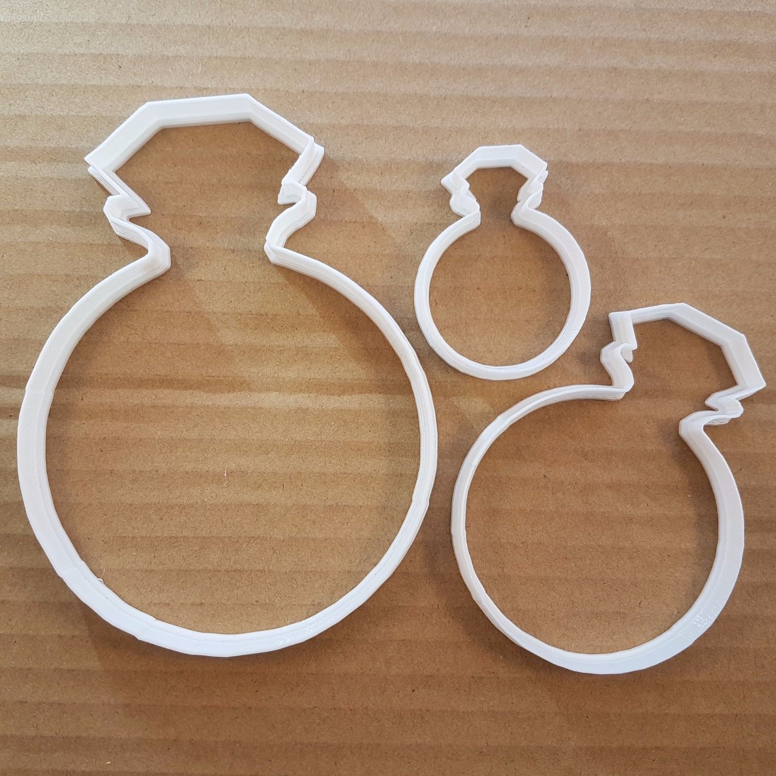 Engagement Ring Diamond Ribbon Wedding Shape Cookie Cutter Biscuit Pastry