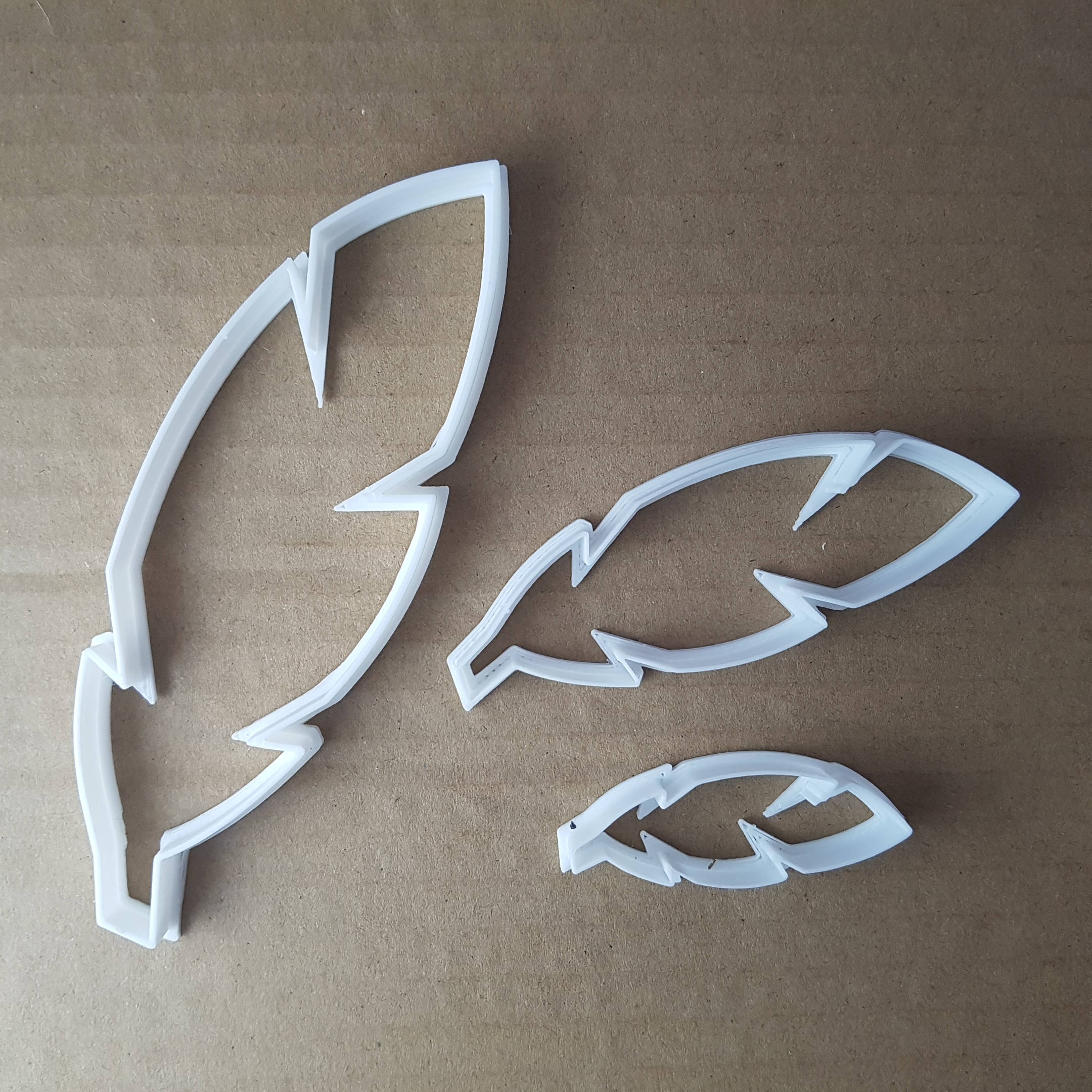 Feather Flight Bird Leaf Shape Cookie Cutter Dough Biscuit Pastry Fondant Sharp