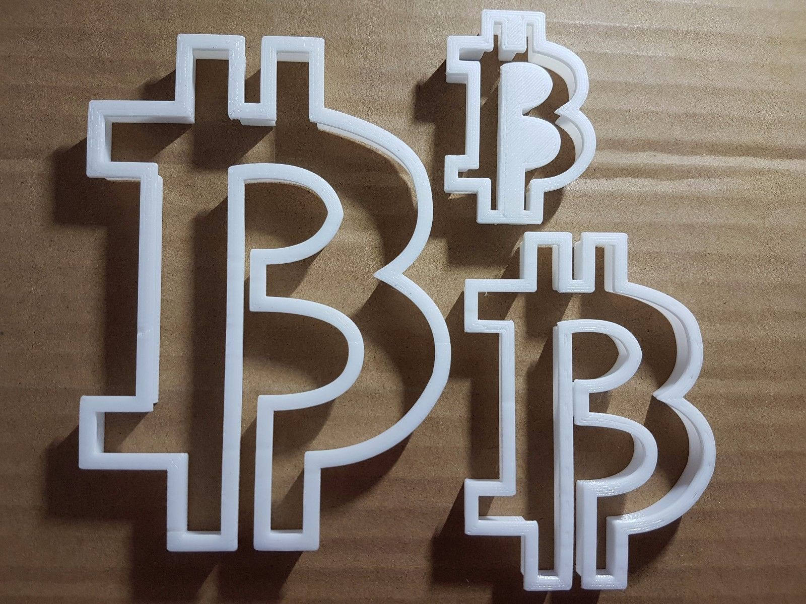 Crypto Currency BTC Shape Cookie Cutter Bit coin Biscuit Pastry Fondant Sharp
