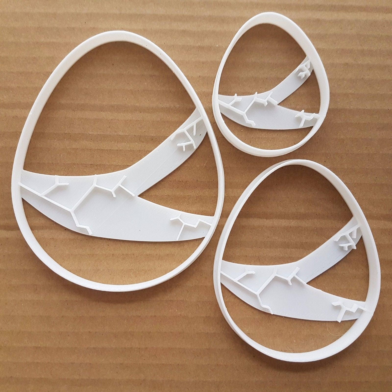 Cracked Easter Egg Chocolate Hunt Shape Cookie Cutter Dough Biscuit Pastry