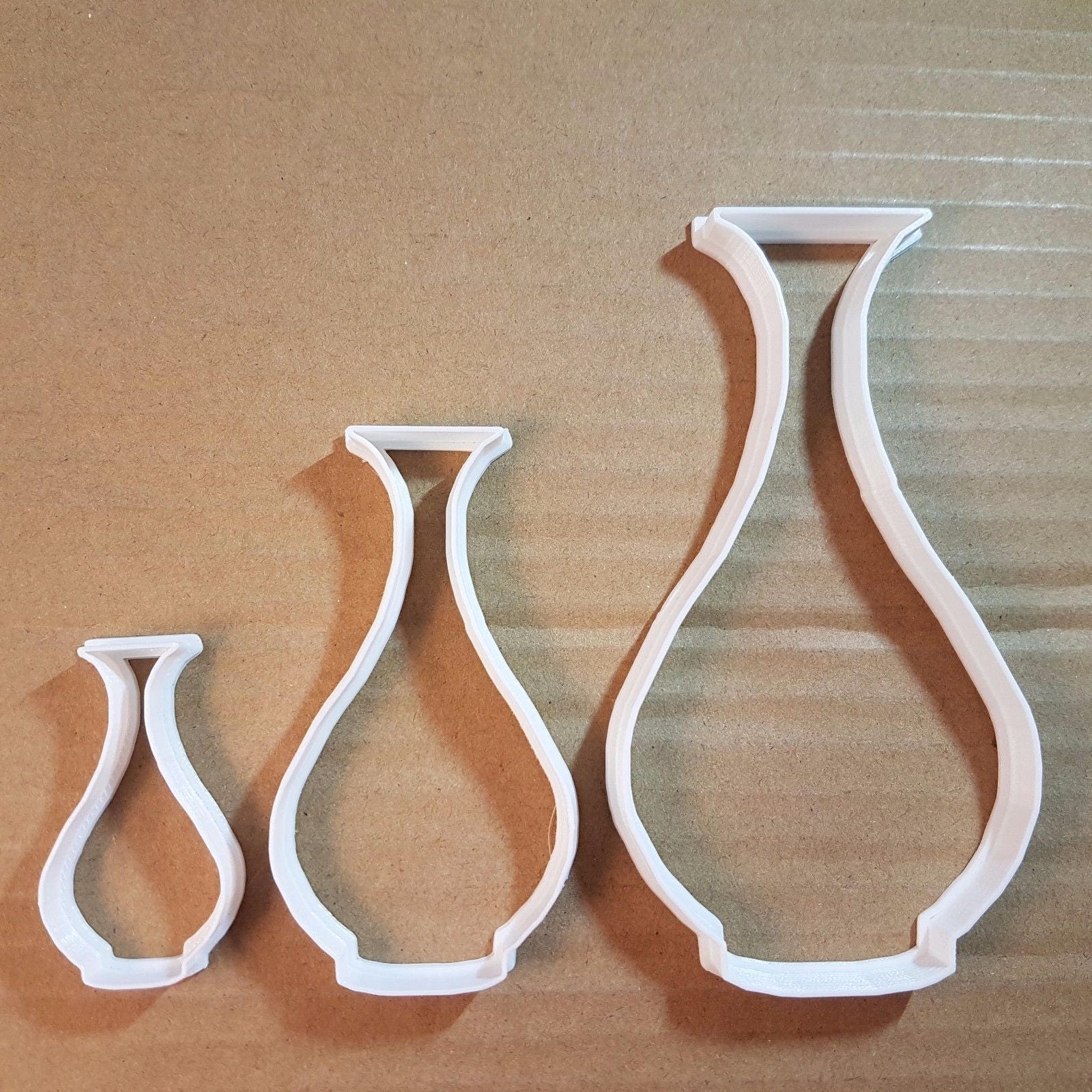 Vase Pottery Flower Urn Shape Cookie Cutter Dough Biscuit Pastry Fondant Sharp