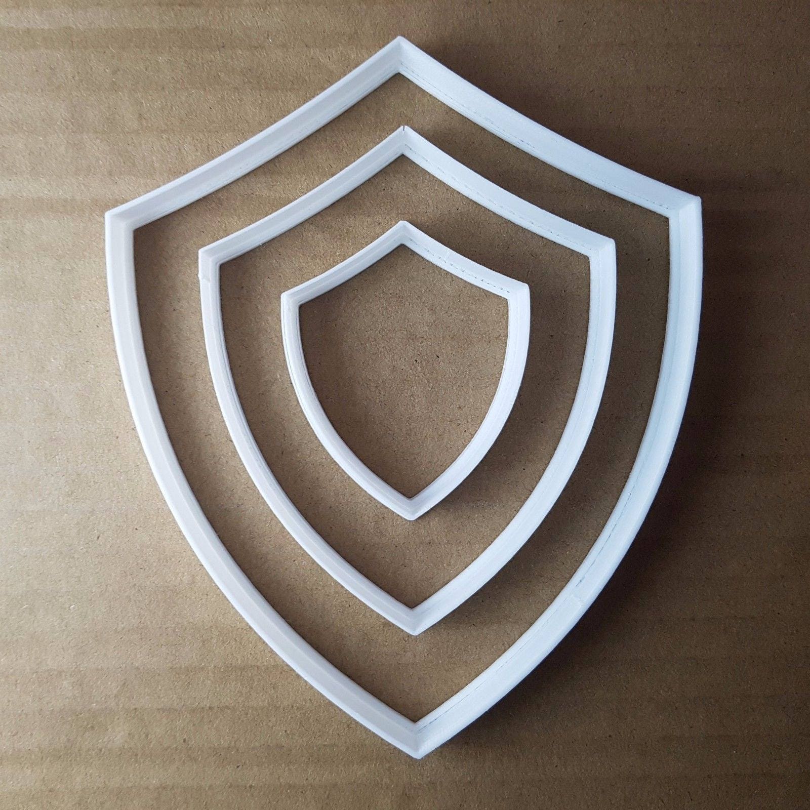 Shield Arms Plaque Armour Shape Cookie Cutter Dough Biscuit Pastry Fondant Sharp
